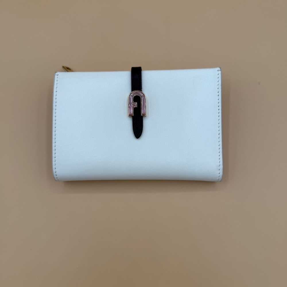 Furla Made in Italy Compact Mid-Size Leather Wallet White with Gold Hardware